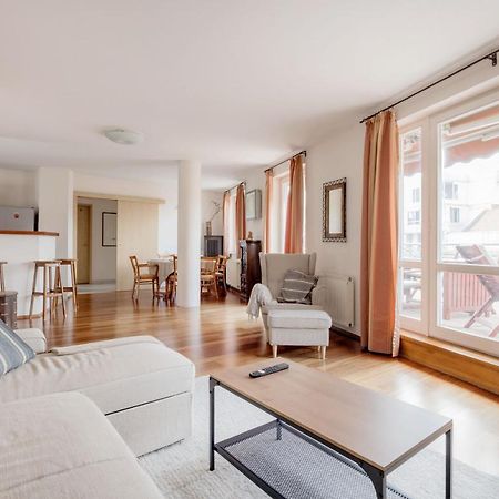 Bright And Spacious Penthouse W/ Terrace & Parking Budapeste Exterior foto