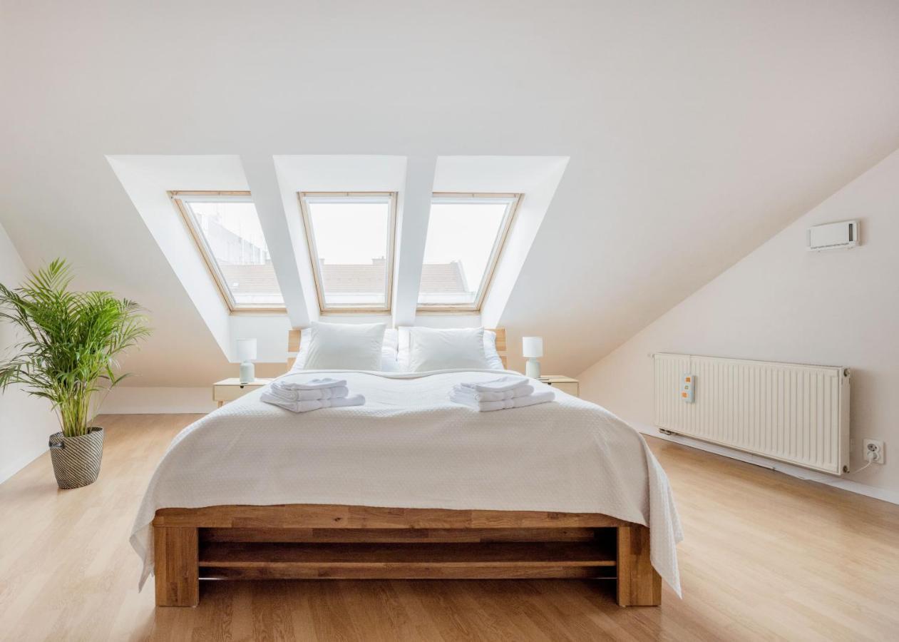 Bright And Spacious Penthouse W/ Terrace & Parking Budapeste Exterior foto